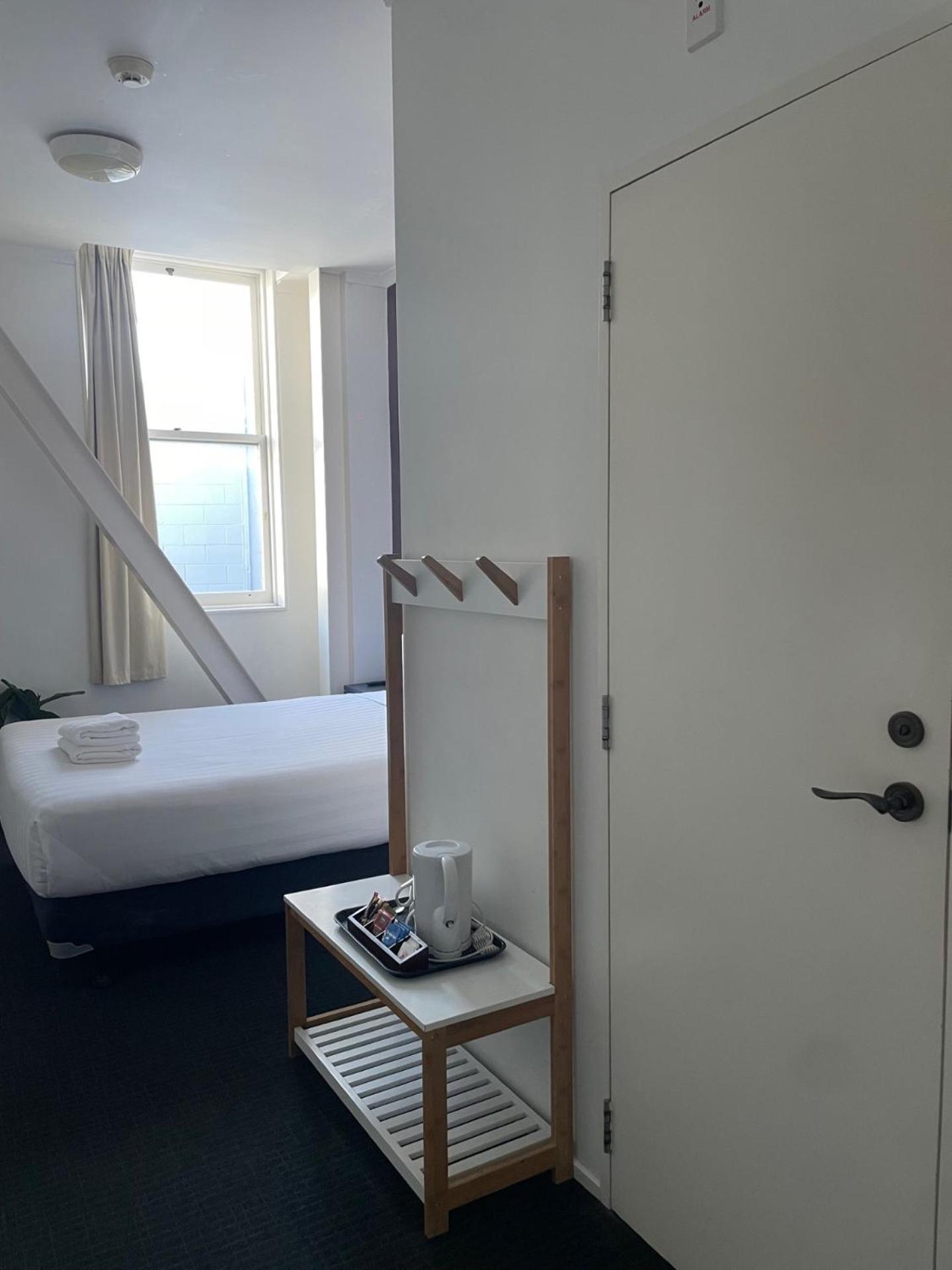 Hostel Nomads Capital Backpackers - Wellington (Adults Only) Zewnętrze zdjęcie