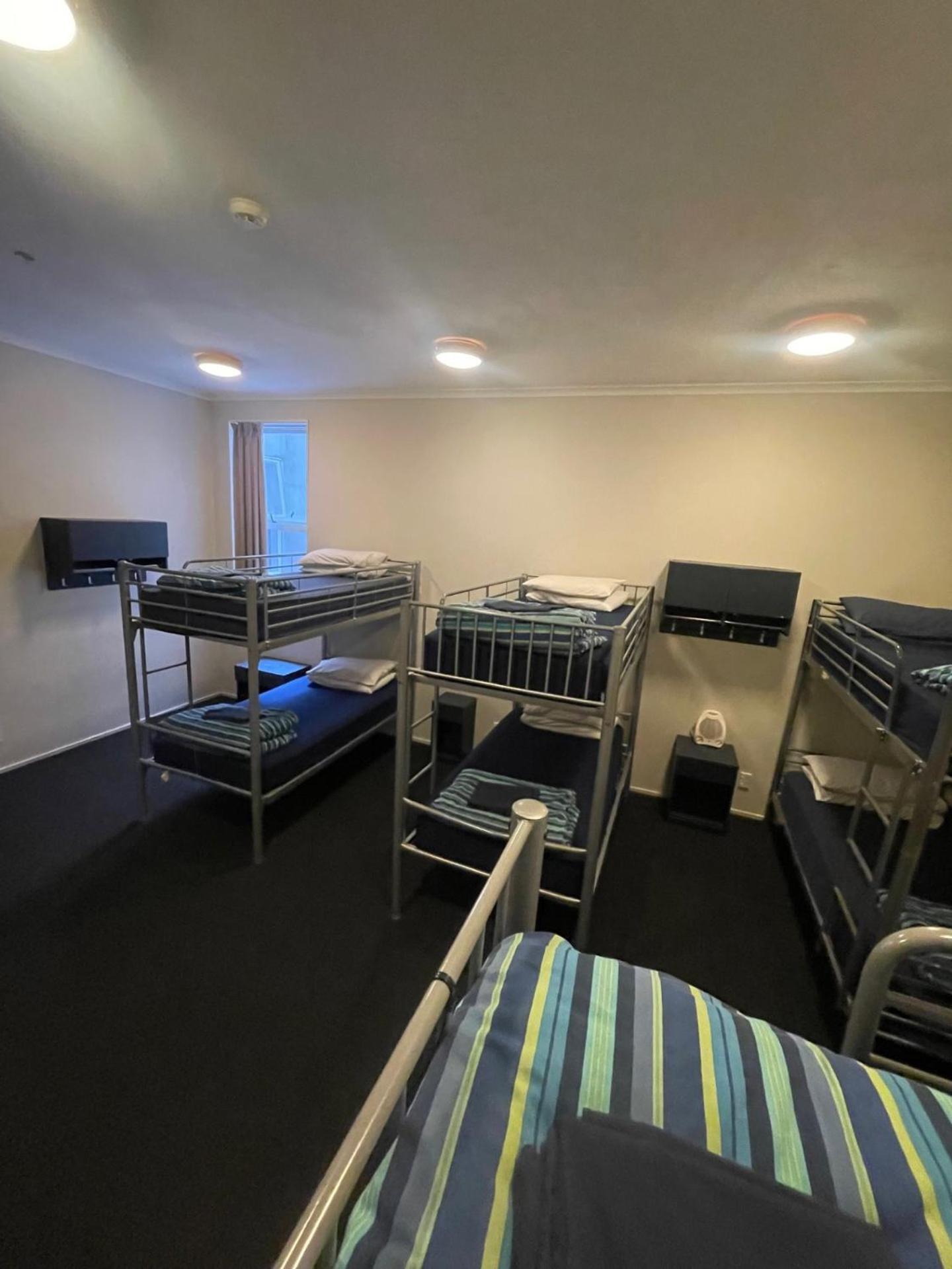 Hostel Nomads Capital Backpackers - Wellington (Adults Only) Zewnętrze zdjęcie