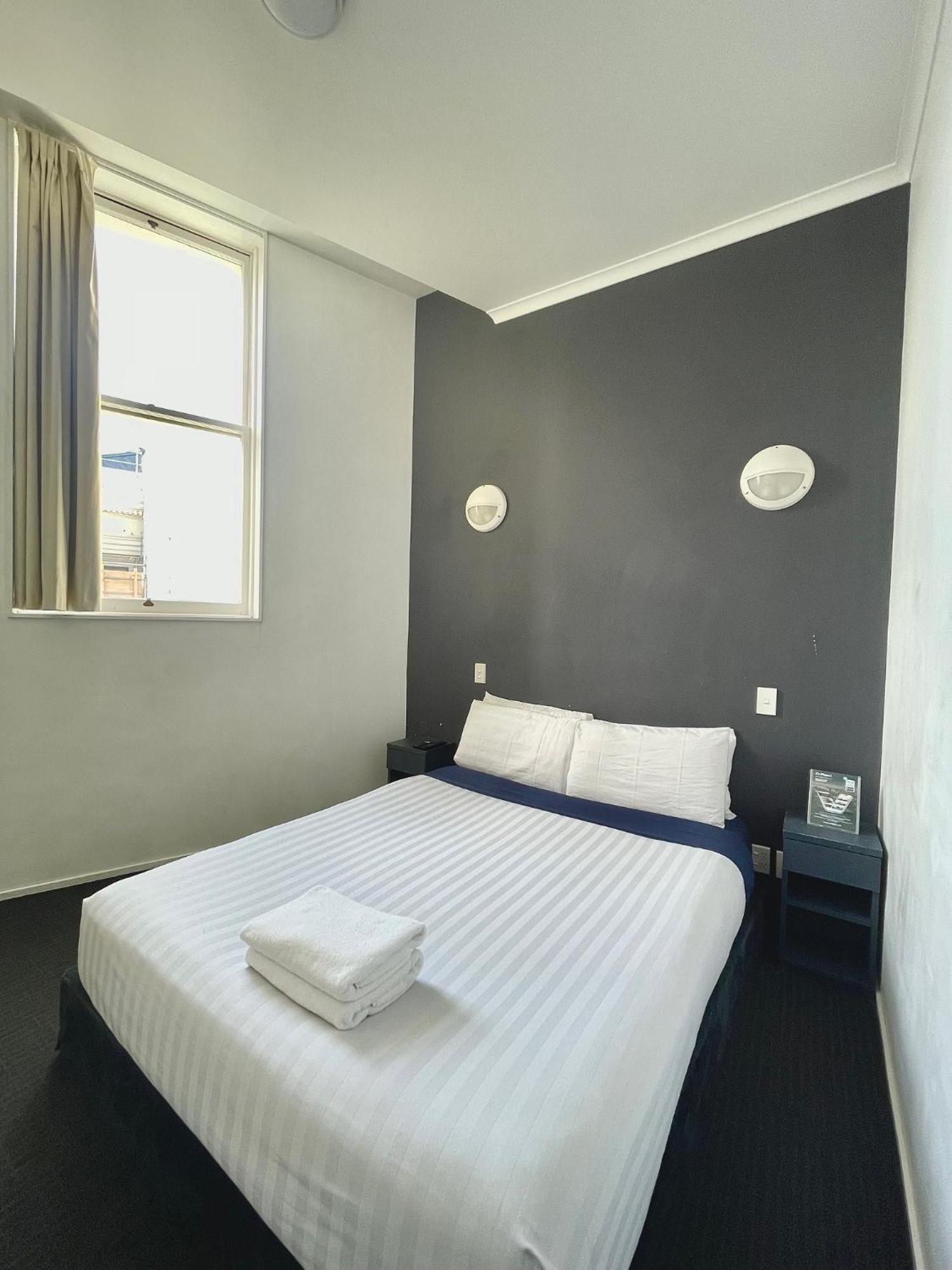 Hostel Nomads Capital Backpackers - Wellington (Adults Only) Zewnętrze zdjęcie